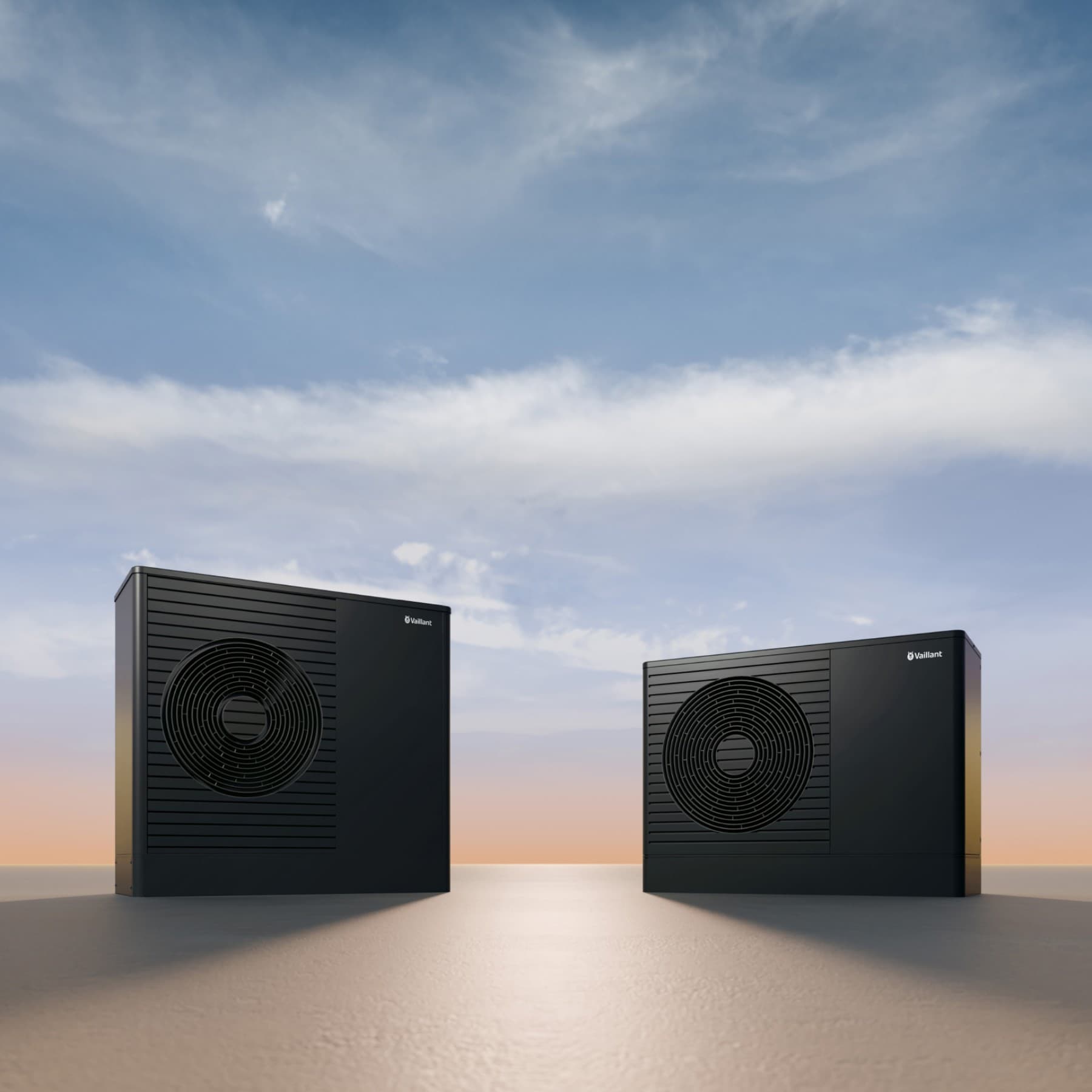 Wärmepumpen aroTHERM plus und aroTHERM pro mit blauem Himmel im Hintergrund.