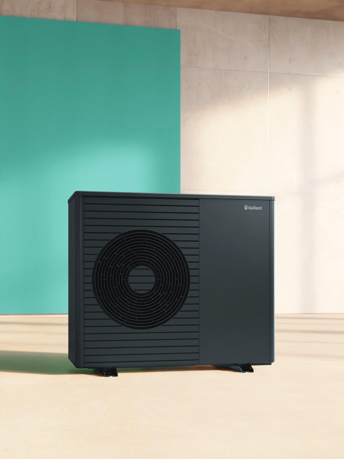 Luftwärmepumpe aroTHERM plus von Vaillant in einer Nahaufnahme.