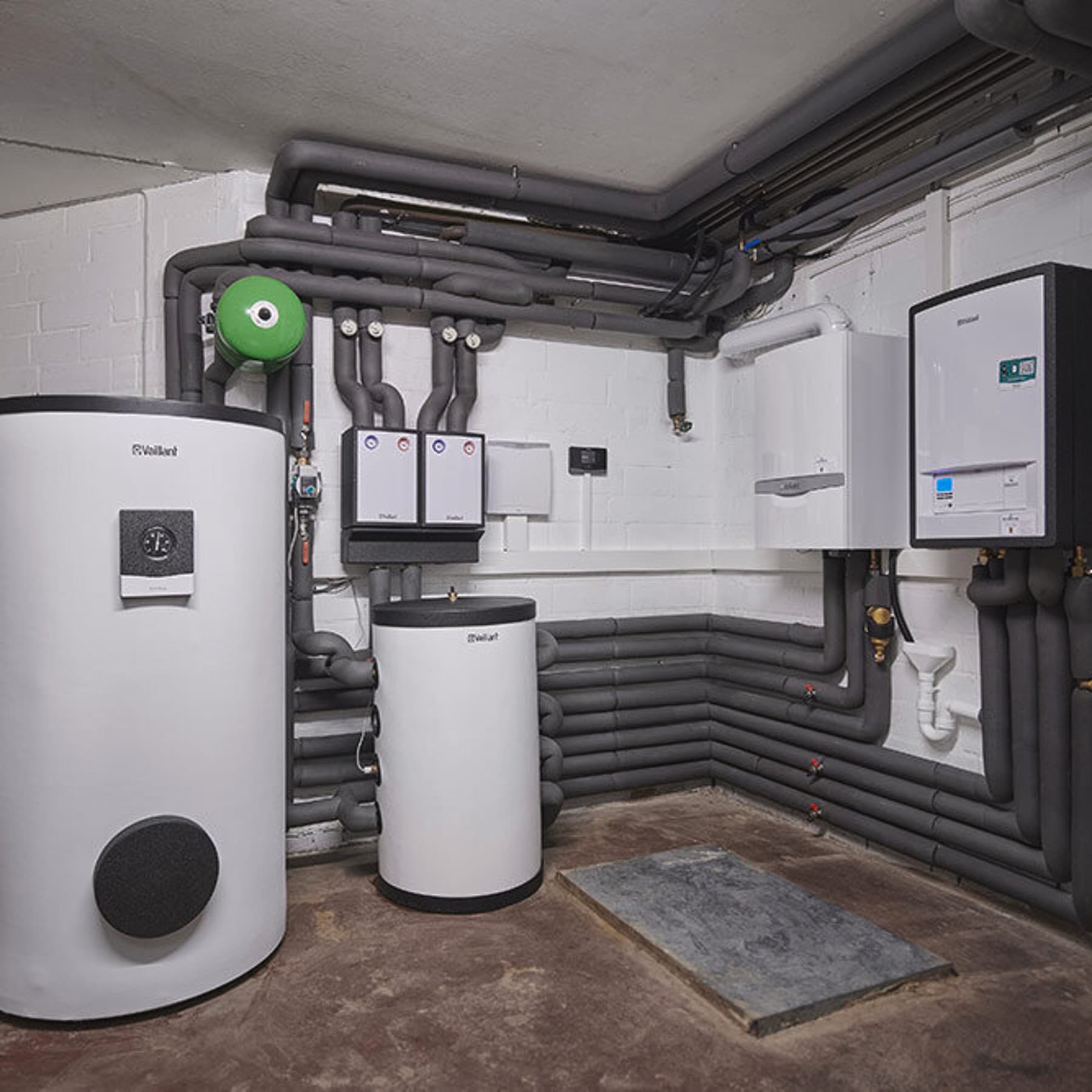 Heizkeller mit mehreren Vaillant Geräten