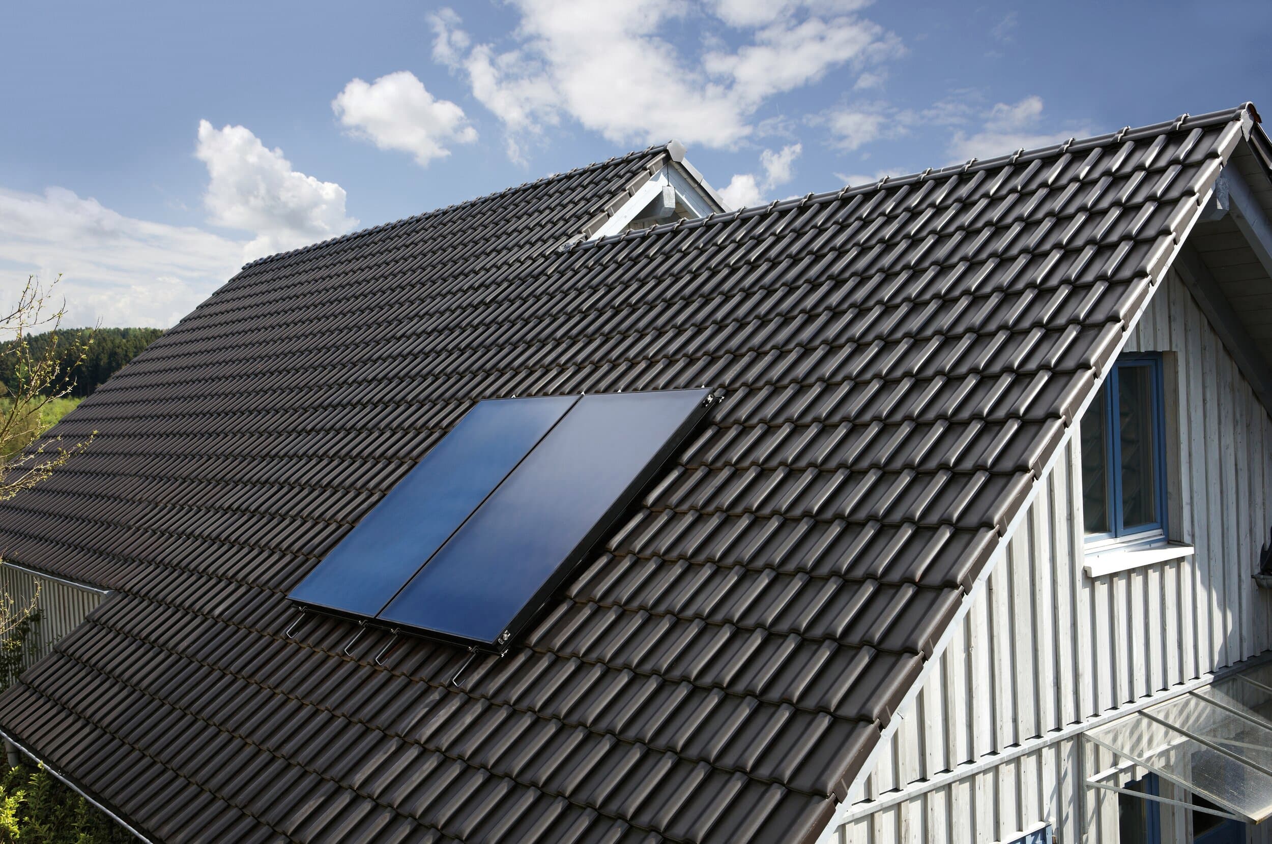 Solarthermie auf einem Hausdach
