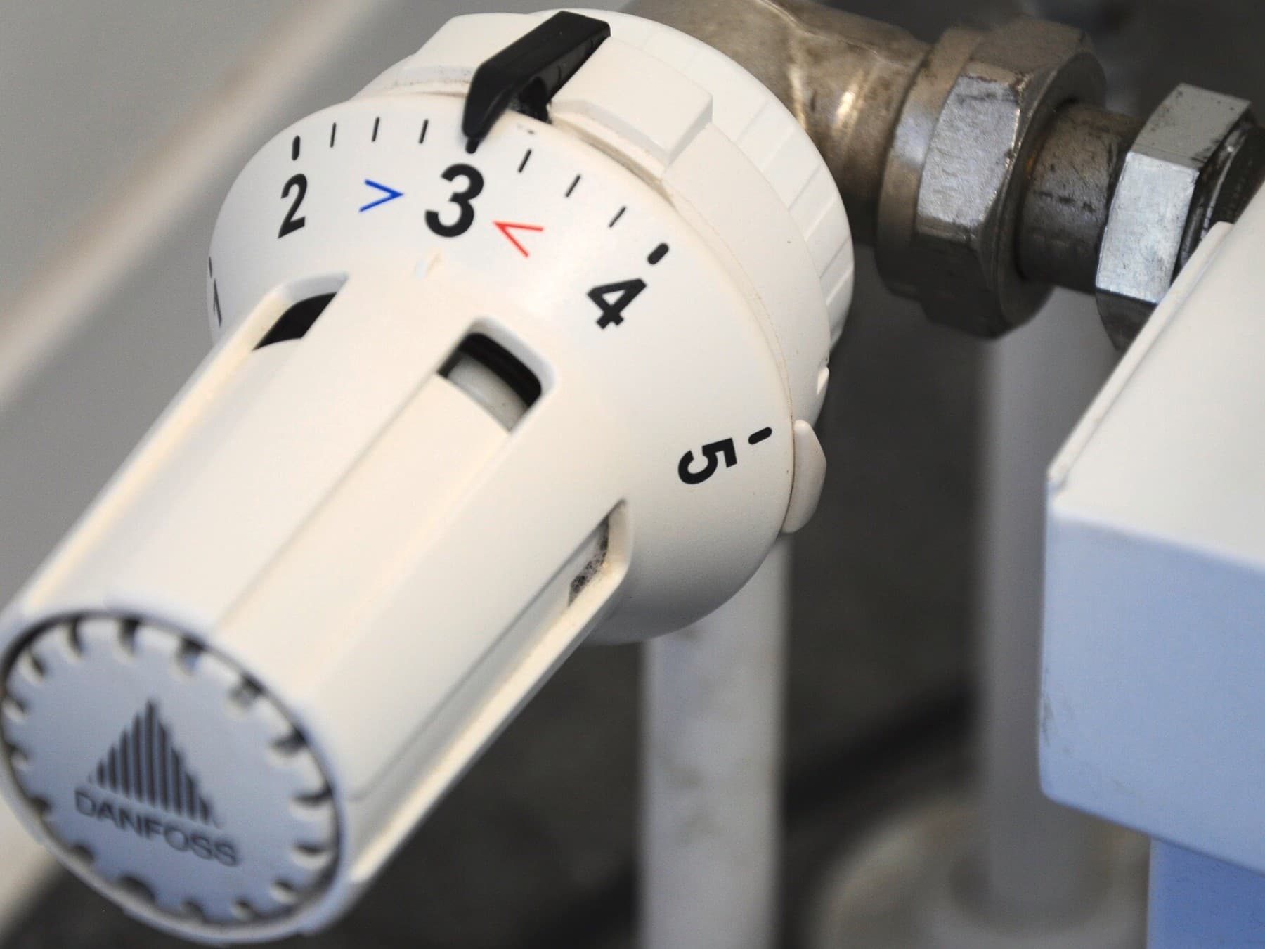 Detailbild eines Heizungsthermostats